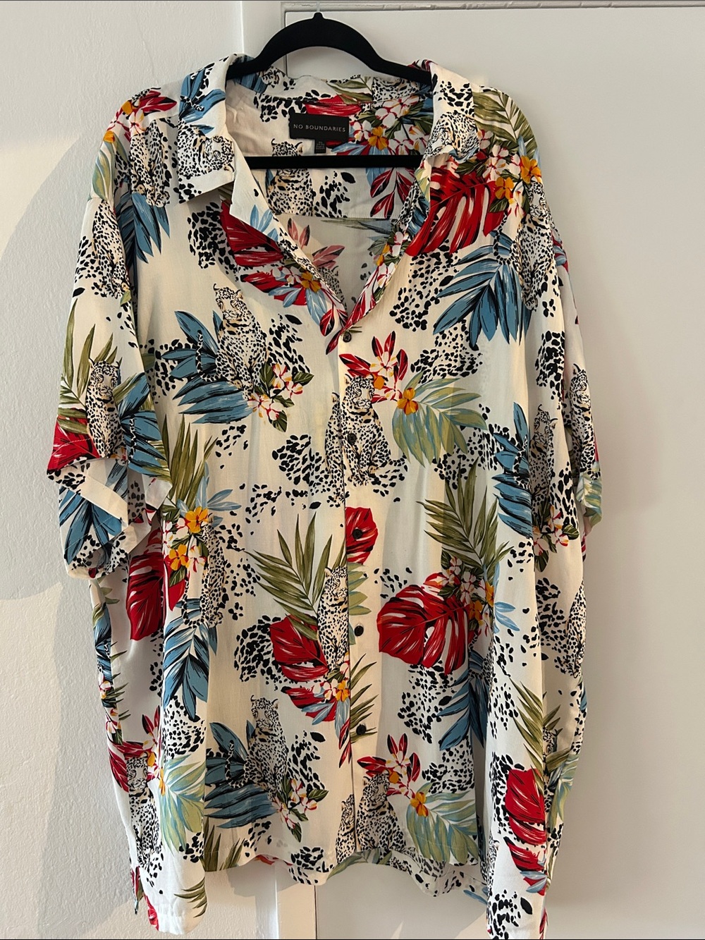 No Boundaries Tropical Floral Button-Down Shirt | Leopard Size 3XL